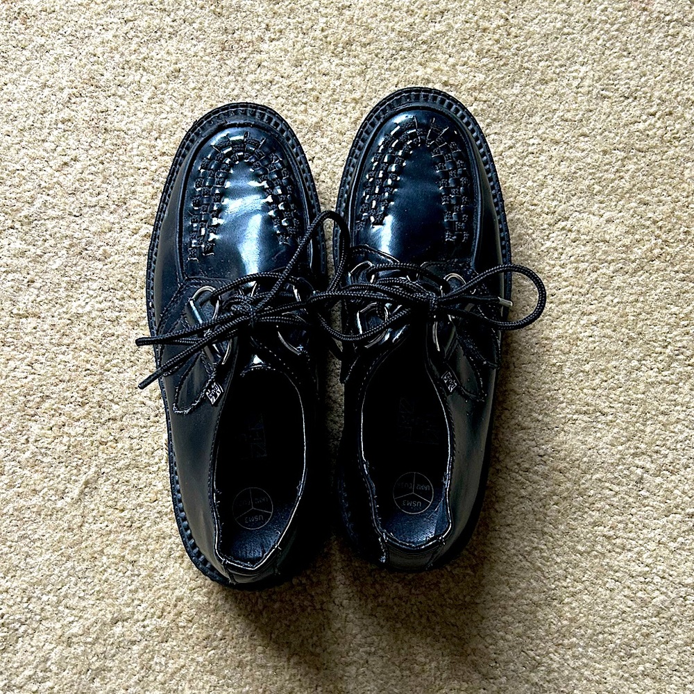 Authentic TUK Creeper Shoes in shiny black